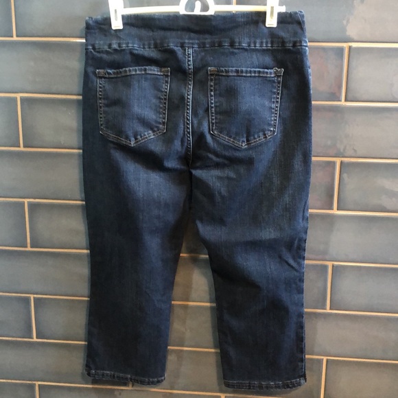 Lee slimming fit Jean capris 10P - Picture 2 of 6